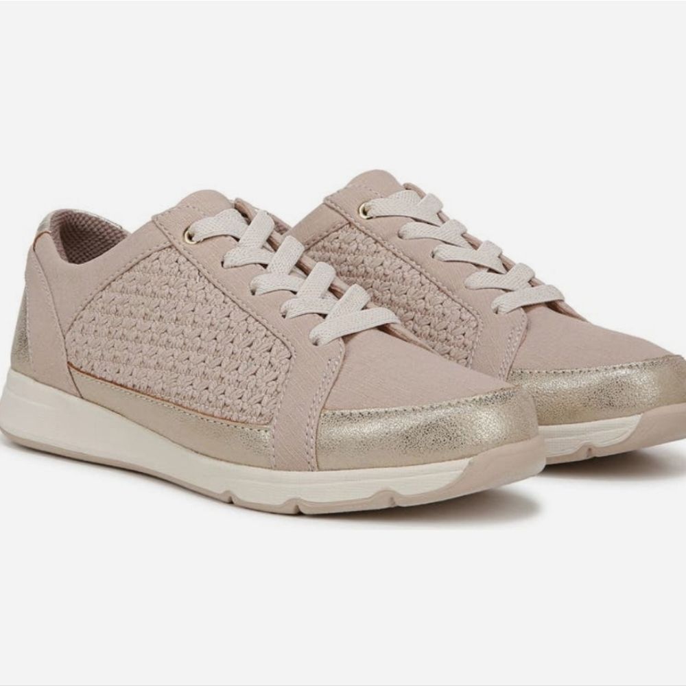 Women's Casual Sneakers